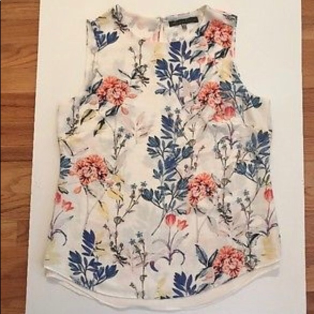 floral sleeveless top